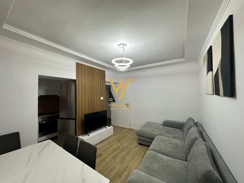 SHITET APARTAMENT 2+1 TE RRUGA E KAVAJES 250.000 EURO 2