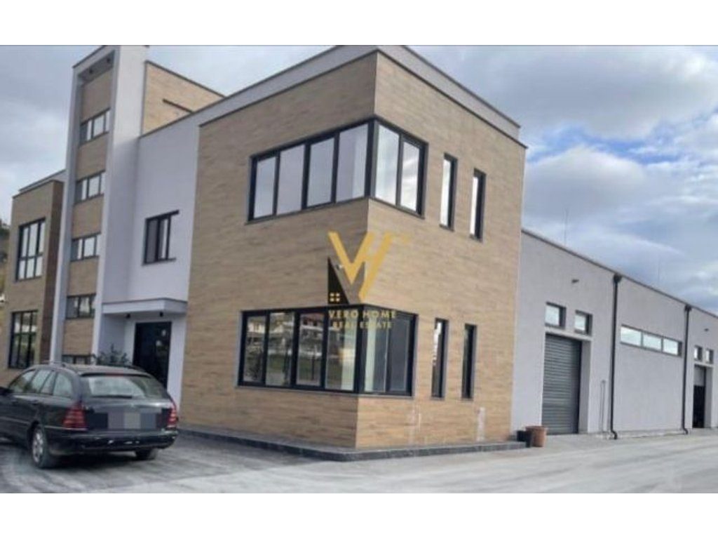 JEPET MAGAZINE 200 M2 ME QIRA NE VAQARR 1.000 EURO