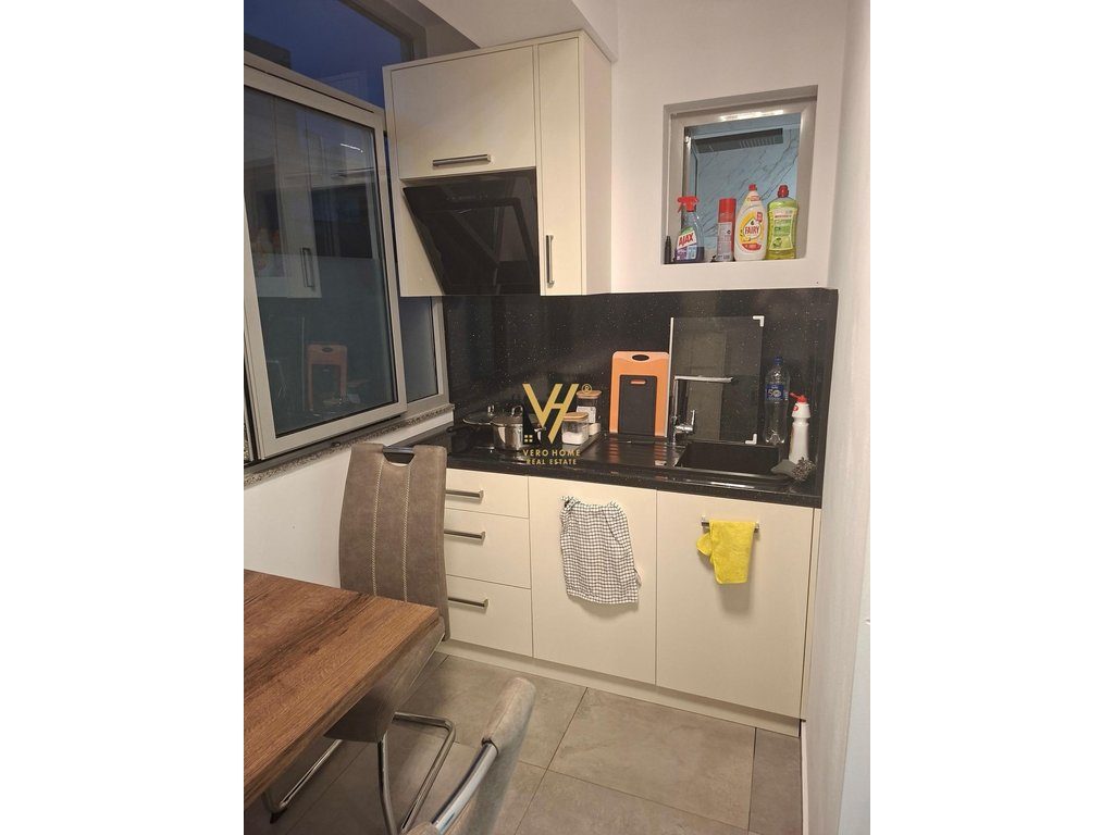 JEPET APARTAMENT 1+1+BLK ME QERA TEK KOMUNA E PARISIT 75.000 LEKE 2