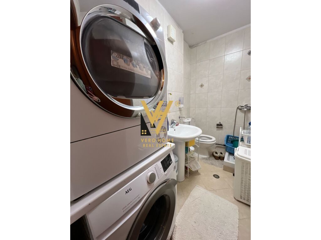 JEPET APARTAMENT 2+1+2+BALLKON ME QERA TE RRUGA E KOSOVARËVE 700 EURO 4