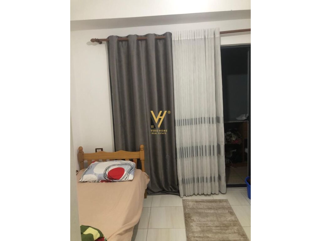 Jepet Apartament 2+1+ballkon me qera te Unaza e Re 120 m2 3