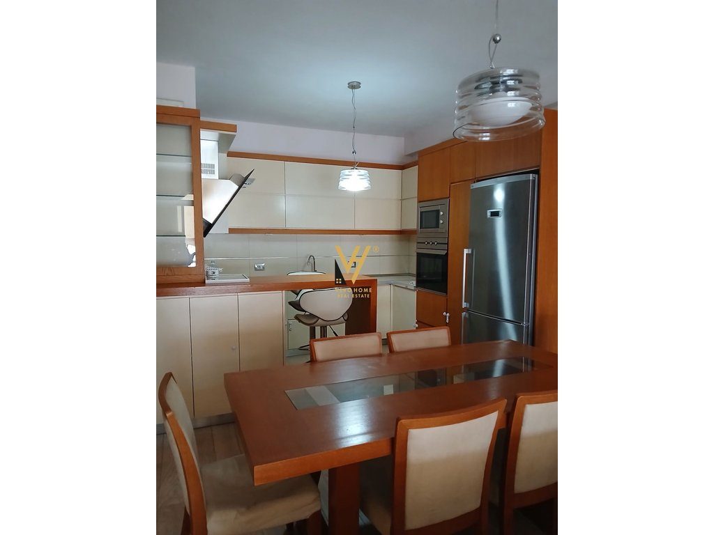 JEPET APARTAMENT 2+1+2 ME QIRA TE RRUGA PETI 70.000 LEKE 2