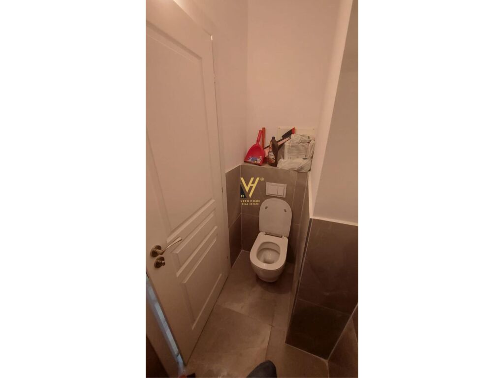 Shitet Njesi Biznesi te Kompleksi Asl 2 , Kongresi i Manastirit 42 m2 3