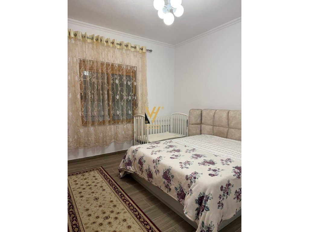 JEPET APARTAMENT 2+1+BLK ME QIRA TE BULEVARDI I RI 70.000 LEKE 4