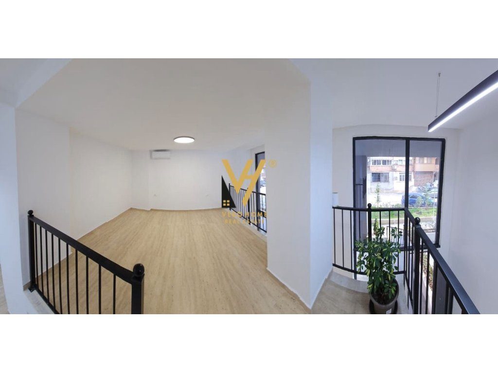 JEPET ZYRE DUPLEX 130 M2 ME QERA TE RR.TEFTA TASHKO 1.000 EURO
