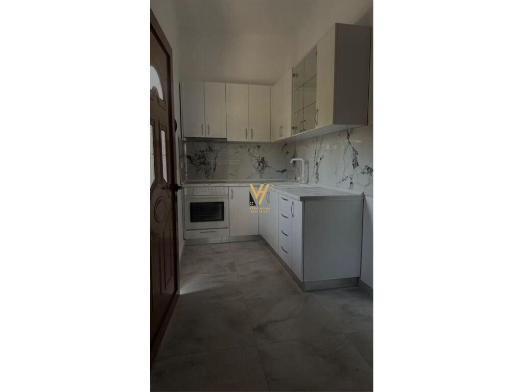 Jepet Apartament 2+1+ballkon me qera ne Allias 80 m2 3