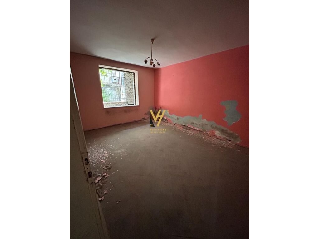 Shitet apartament 2+1 te 21 Dhjetori 65 m2 4