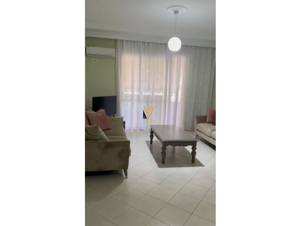 JEPET APARTAMENT 1+1+BLK ME QERA NE SELITE 600 EURO