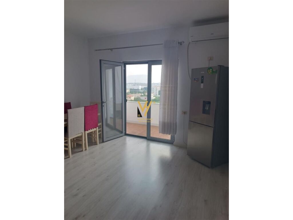 Jepet Apartament 3+1+2+ballkon me qera te Top Channel , Mezez 175 m2 2