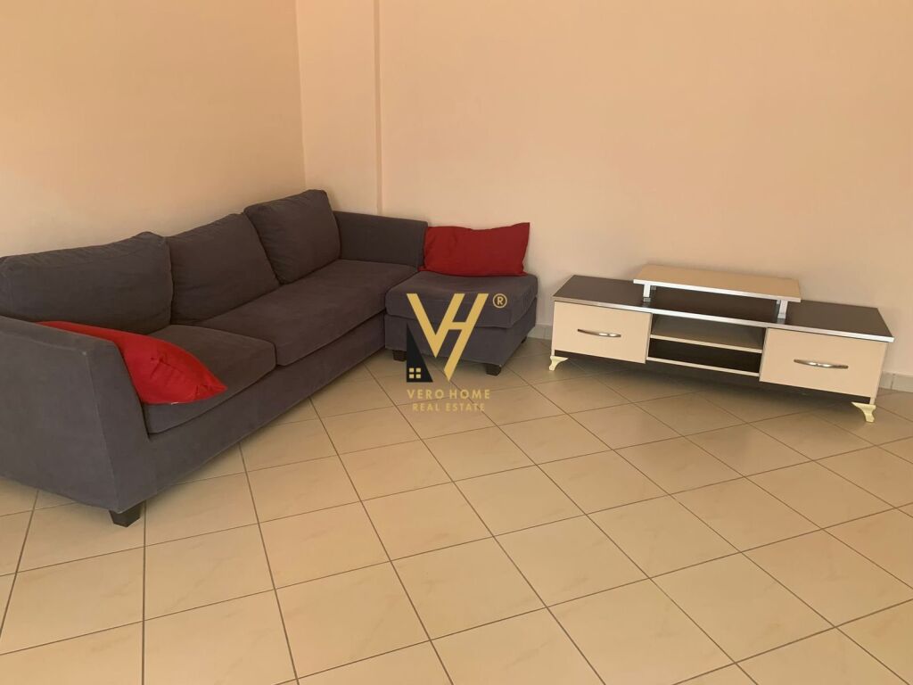 Jepet Apartament 2+1+ballkon me qera te Eleonora , Kodra e Diellit 110 m2
