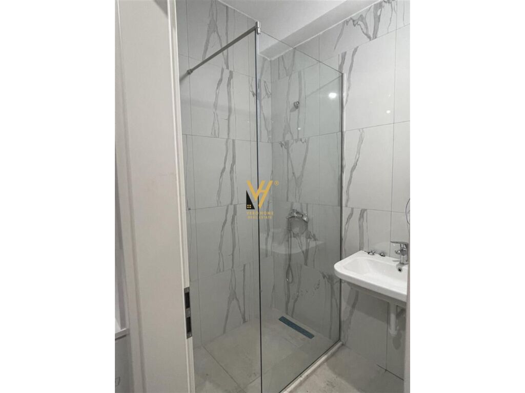 Jepet Apartament 1+1+ballkon me qera te Kompleksi Mangalem 60 m2 2