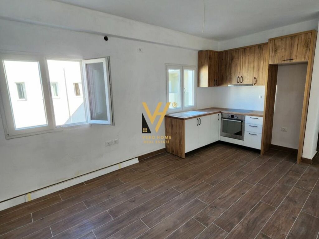 Jepet Apartament 1+1+ballkon tek hyrjes e Selites 55 m2 3