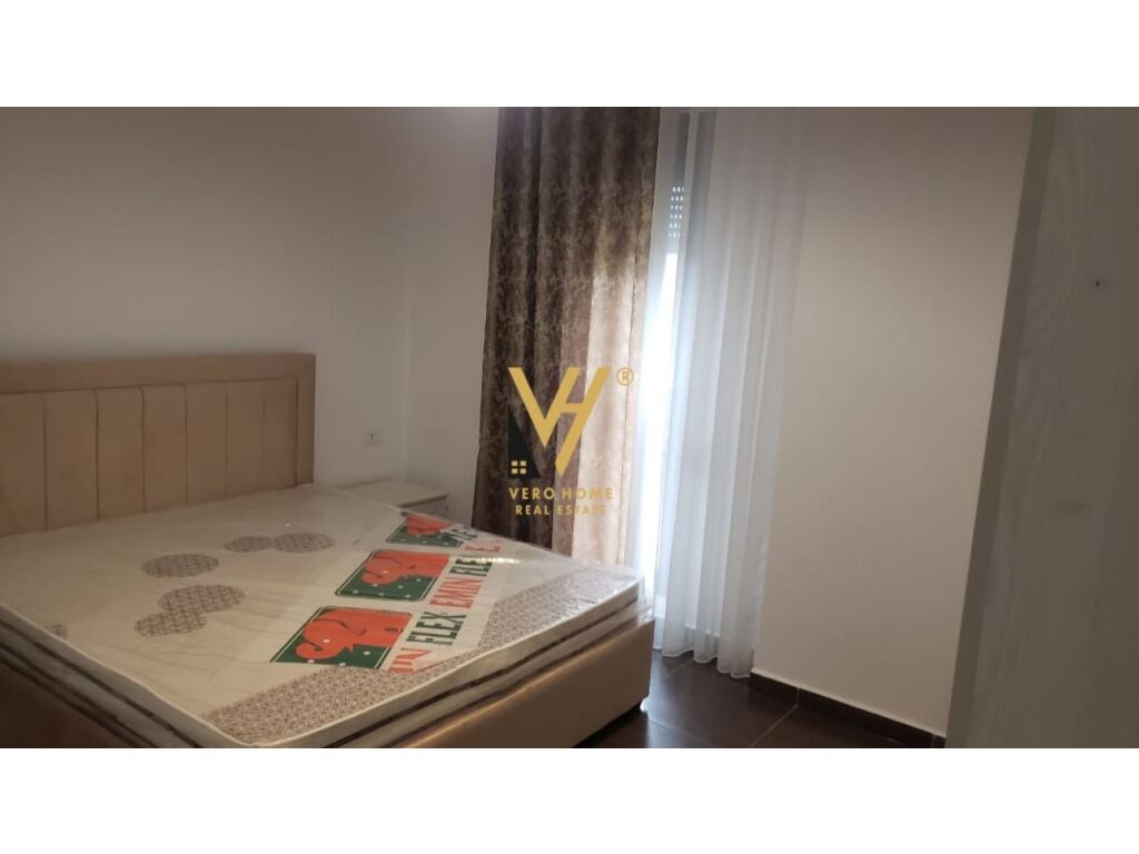Jepet Apartament 2+1+2 me qera te Ambasada Amerikane 116 m2 4