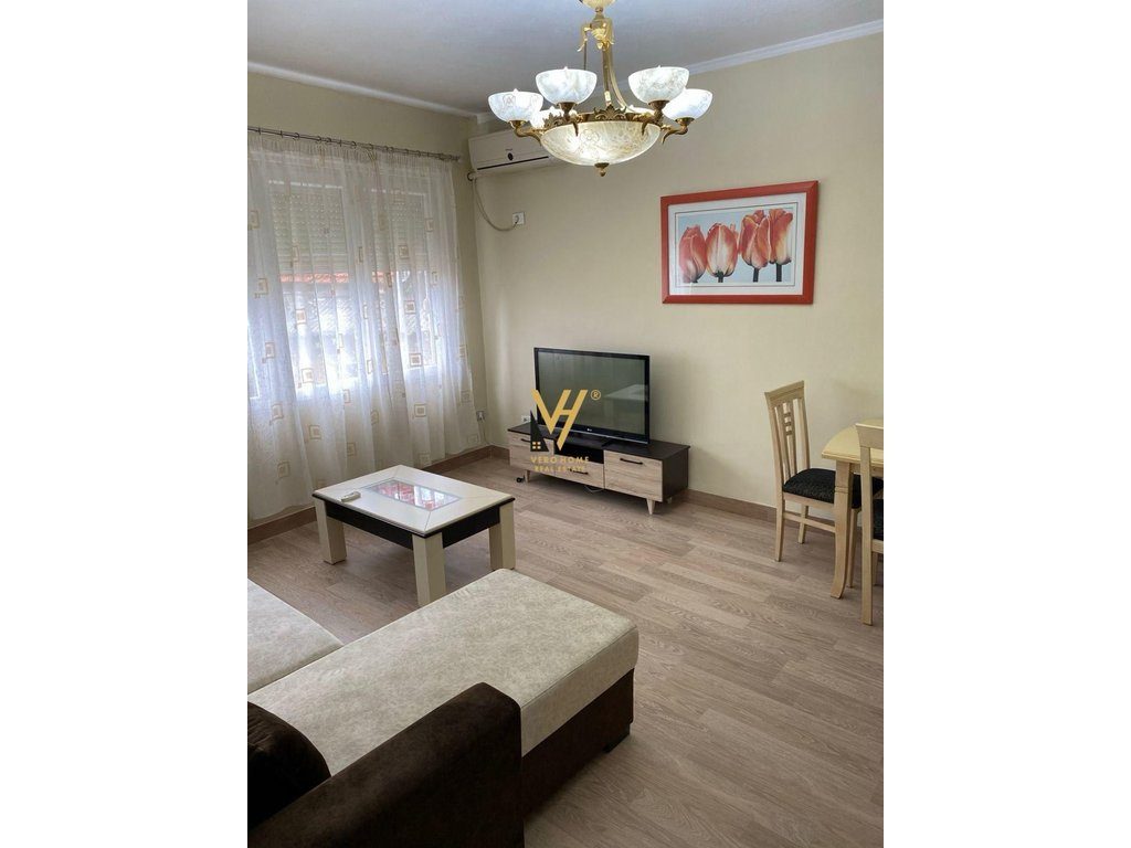 SHITET APARTAMENT 2+1+BLK TEK AMBASADA JUGOSLLAVE 20.000.000 LEKE 2