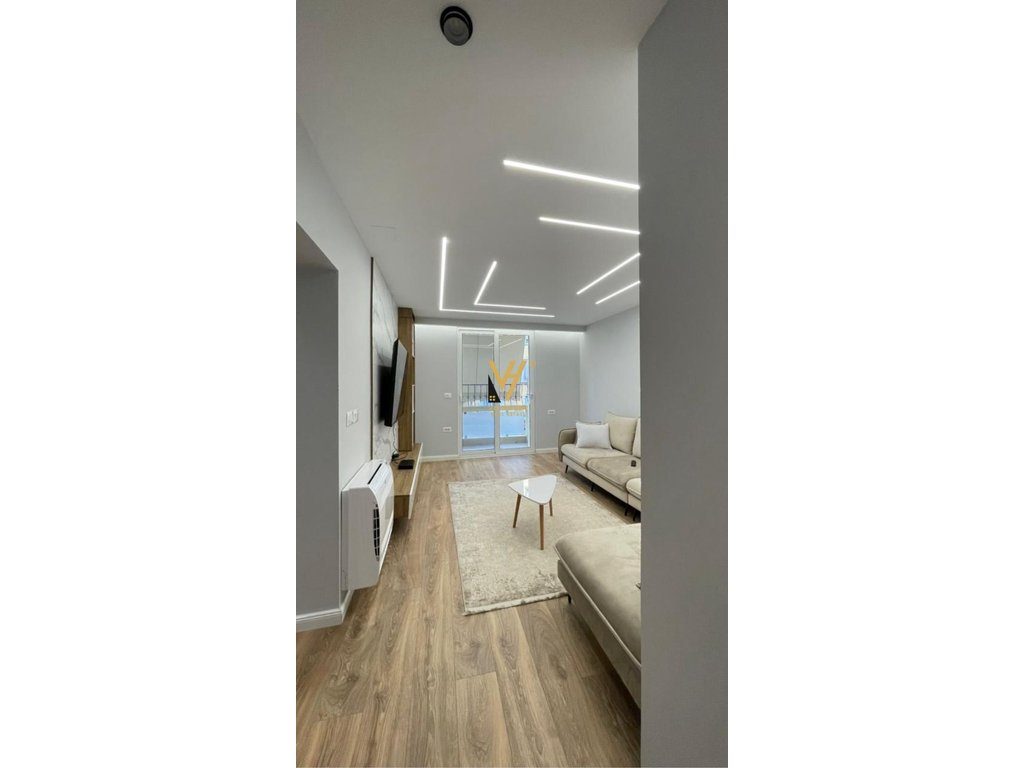 JEPET APARTAMENT 1+1+BLK ME QERA TE BLLOKU 80.000 LEKE