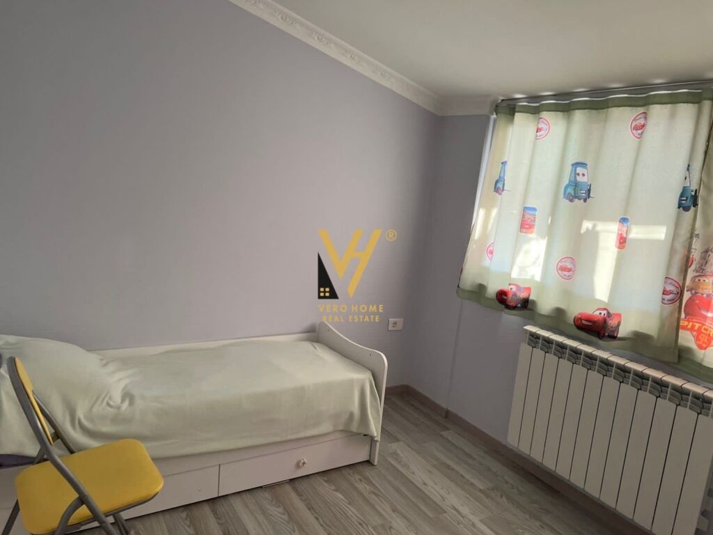 Jepet Apartament 3+1 me qera te Kodra e Priftit 130 m2 4