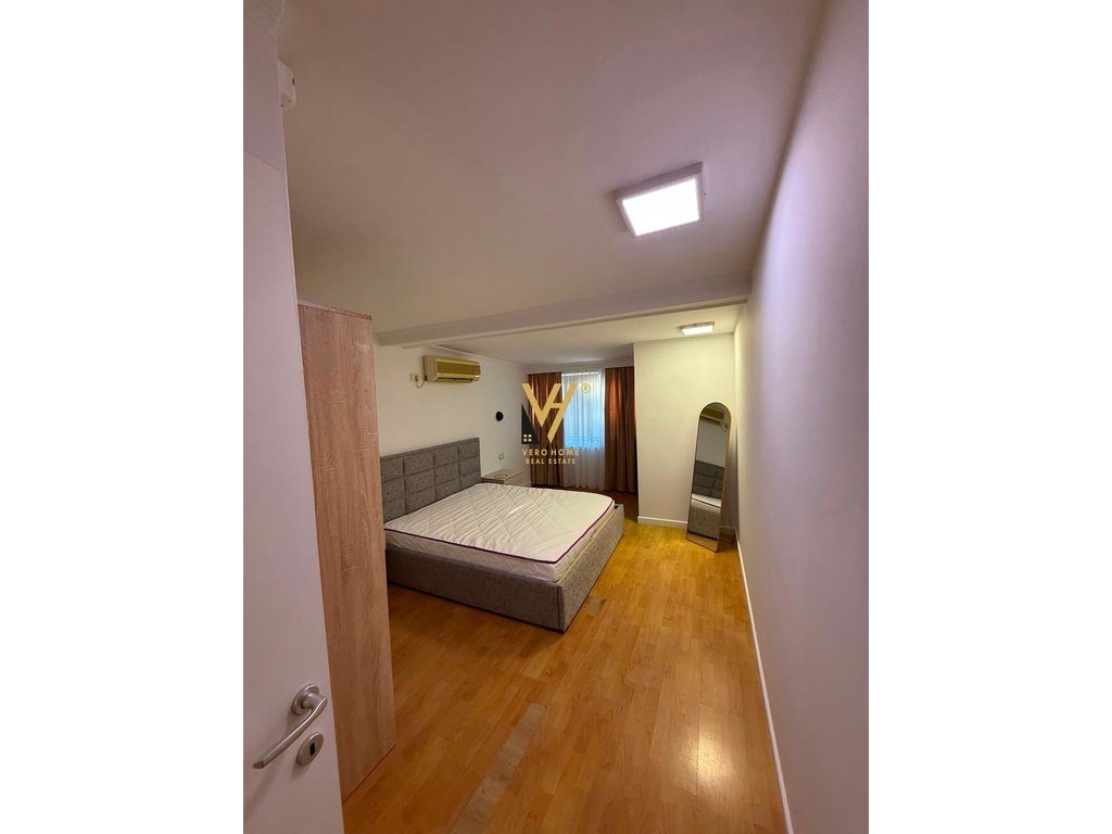 JEPET APARTAMENT 2+1 ME QIRA NE ISH-BLLOK 980 EURO 4