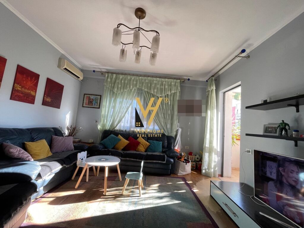 SHITET APARTAMENT 3+1+BLK TE RRUGA E KOSOVAREVE 269.000 EURO