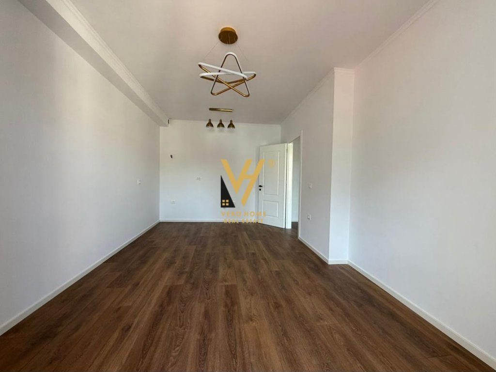 SHITET APARTAMENT 1+1+ BLK TE RR.DRITAN HOXHA 128.000 EURO 3