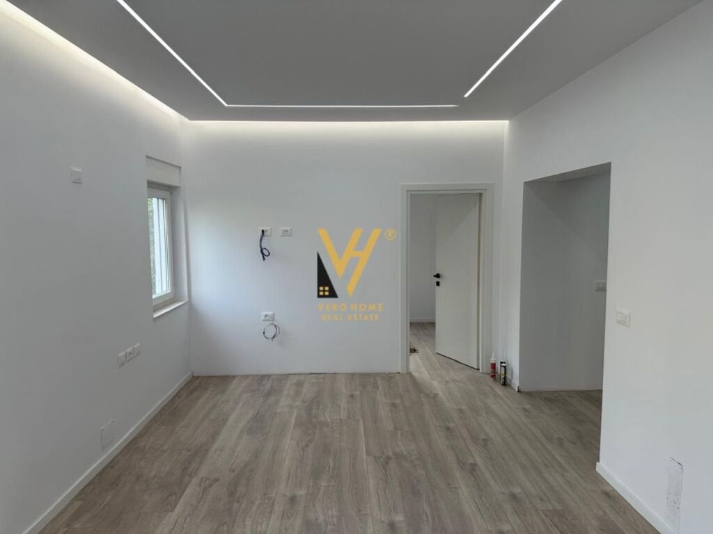 Jepet Apartament 2+1+ballkon me qera te Rruga Vaso Pasho 65 m2 2