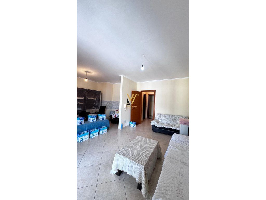 SHITET APARTAMENT 1+1 TE KAFJA E RREMES 79.000 EURO 2