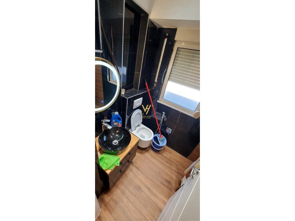 JEPET APARTAMENT 2+1+2+BLK ME QERA TE MEDRESEJA 650 EURO 4