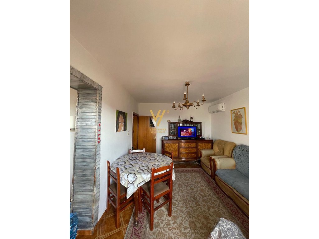 JEPET APARTAMENT 2+1+BLK ME QIRA TE FERIT XHAJKO 600 EURO