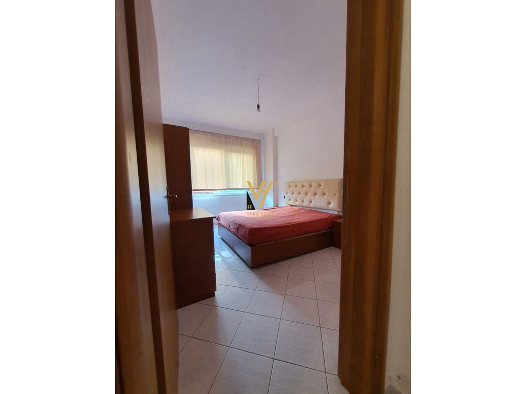 JEPET APARTAMENT 2+1+BLK ME QERA NE ASTIR 450 EURO 3
