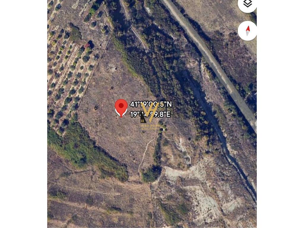 SHITET TOKE ARE 7.700 M2 NE PRUSH 501.000 EURO