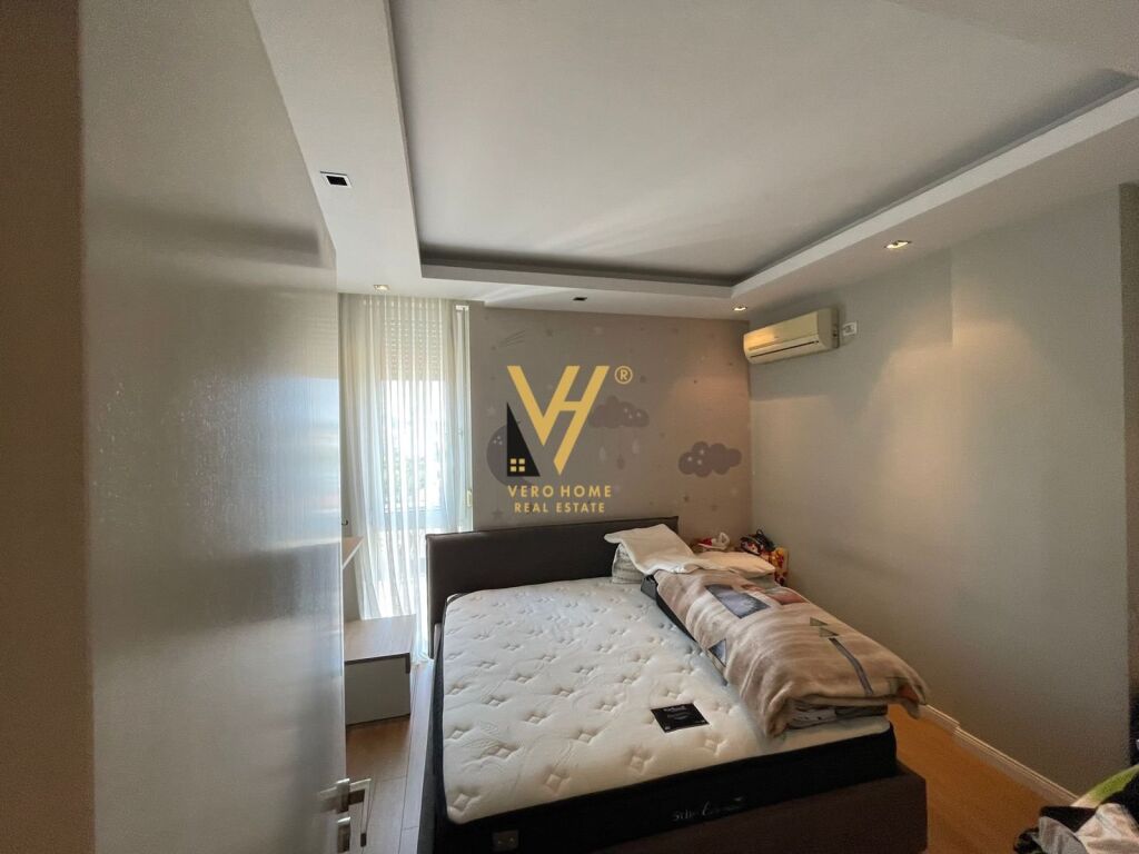 Jepet Apartament 2+1+2+ballkon me qera te Rruga e Elbasanit 130 m2 3