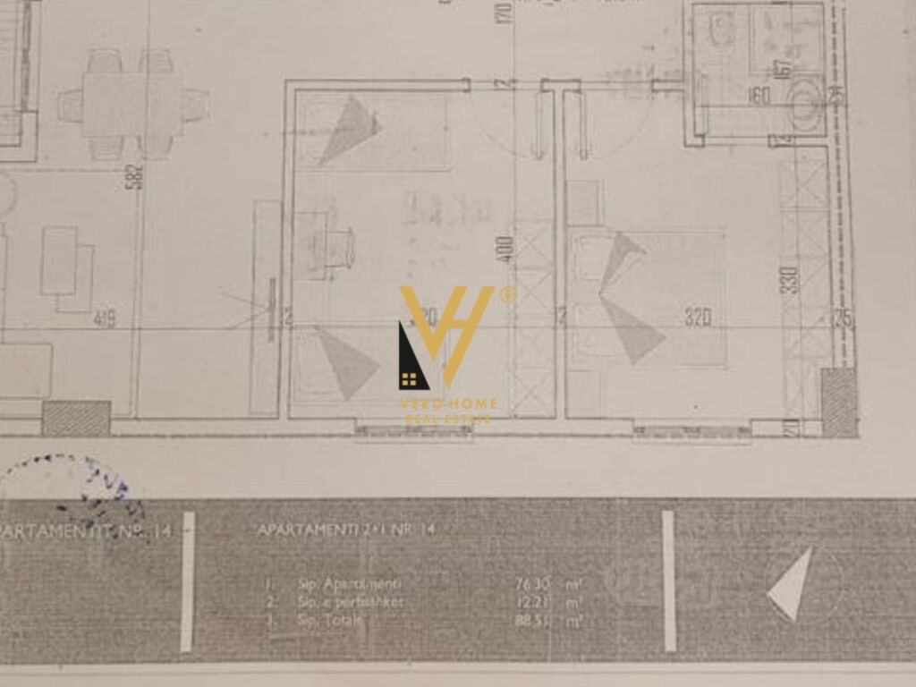 Shitet Apartament 2+1+2+ballkon ne Paskuqan 88 m2 2