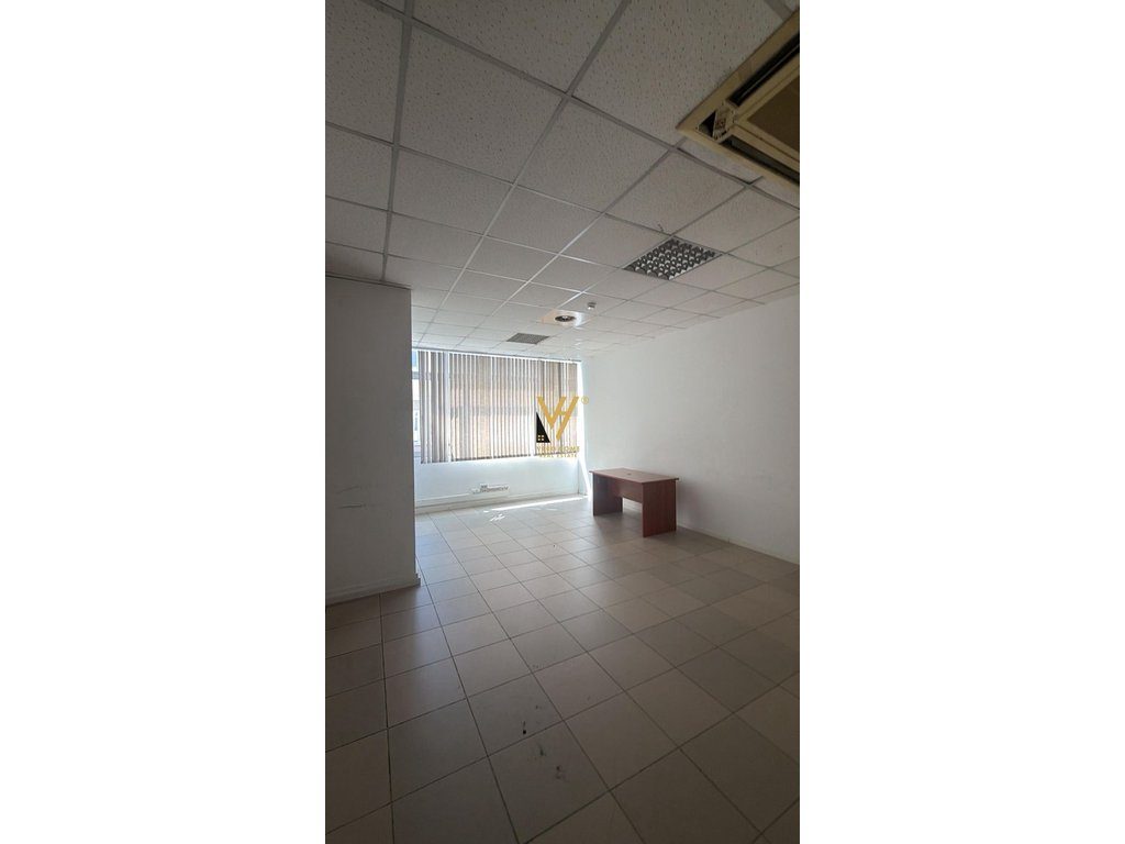 JEPET AMBIENT BIZNESI 500 M2 ME QIRA NE BLLOK 7.000 EURO 4