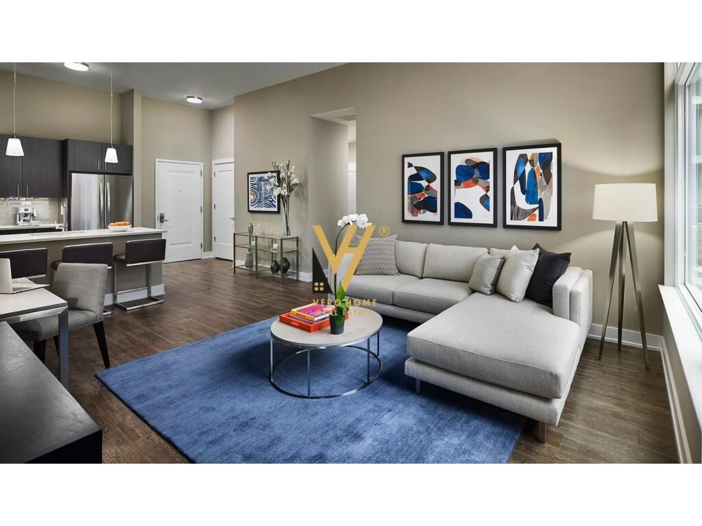 Jepet Apartament 2+1+2 me qera ne Qender 100 m2