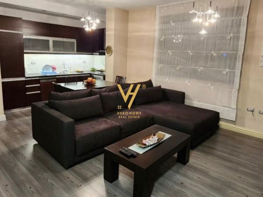 Jepet Apartament 1+1+ballkon me qera te Rruga Myslym Shyri 75 m2