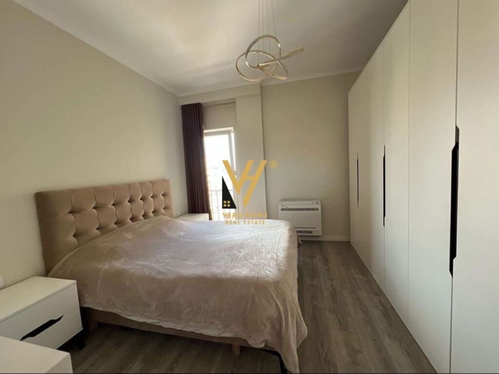 Jepet Apartament 2+1+2+ballkon me qera te Rruga Jordan Misja 91 m2 3