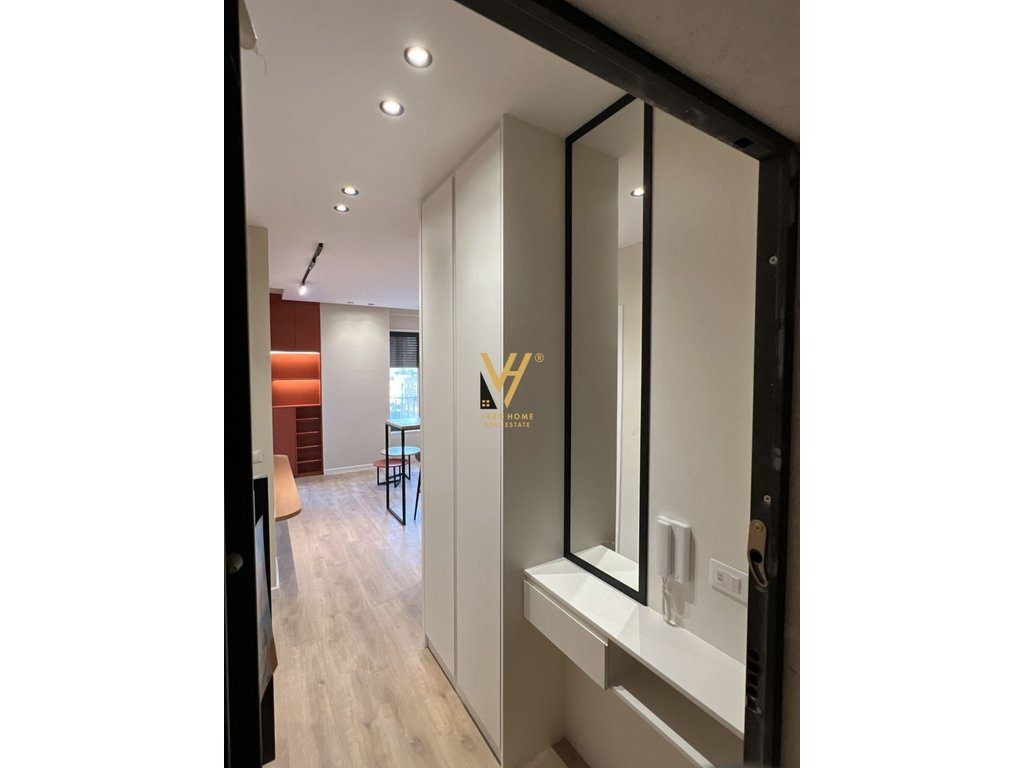 JEPET APARTAMENT 1+1 ME QERA TE RR.KARL GEGA, STACIONI TRENIT 65.000 LEKE 4