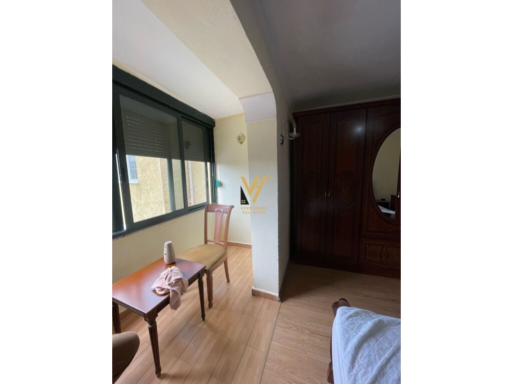 Jepet Apartament 2+1+ballkon me qera te Ujivara, Stadiumi Dinamo 88 m2 3