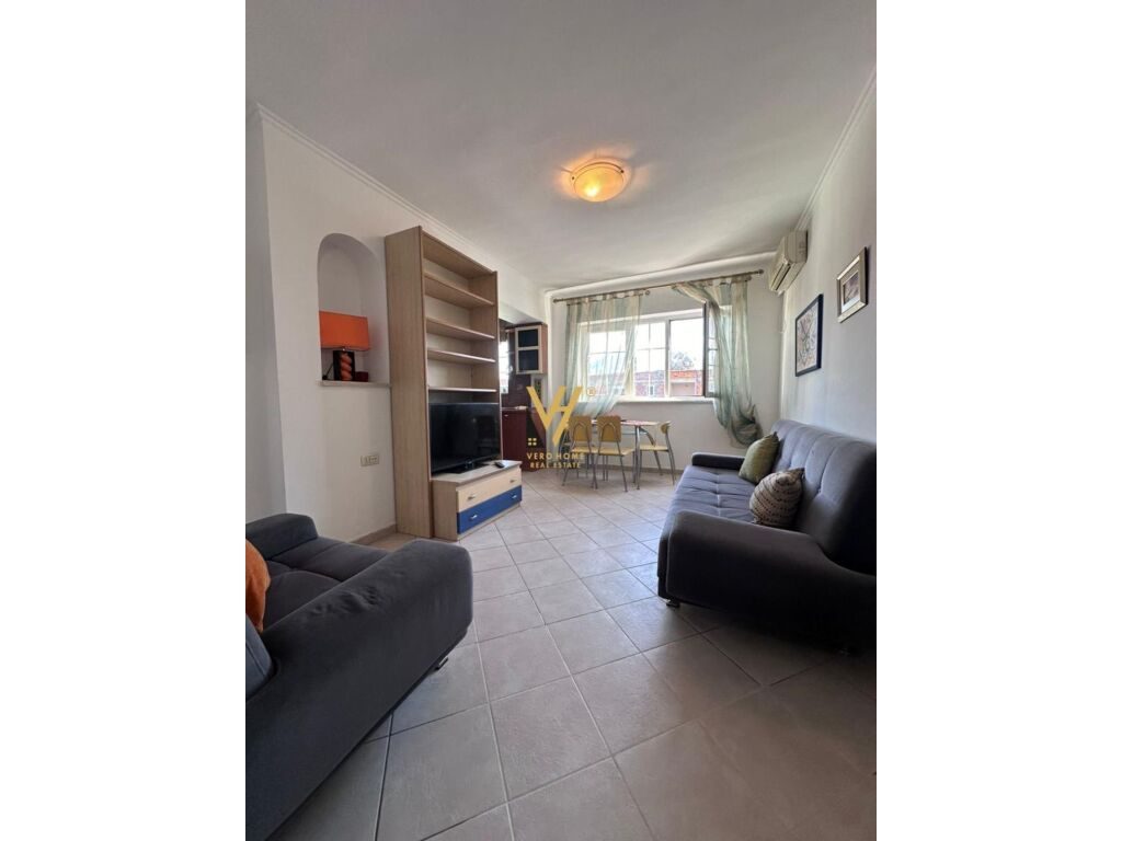 Jepet Apartament 2+1 te Myslym Shyri 80 m2 3