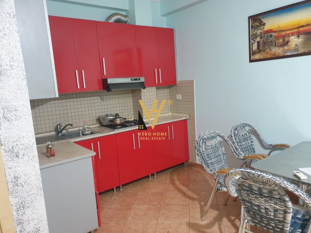 Shiten dy Apartamente 1+1 te Mali i Robit 134 m2 4