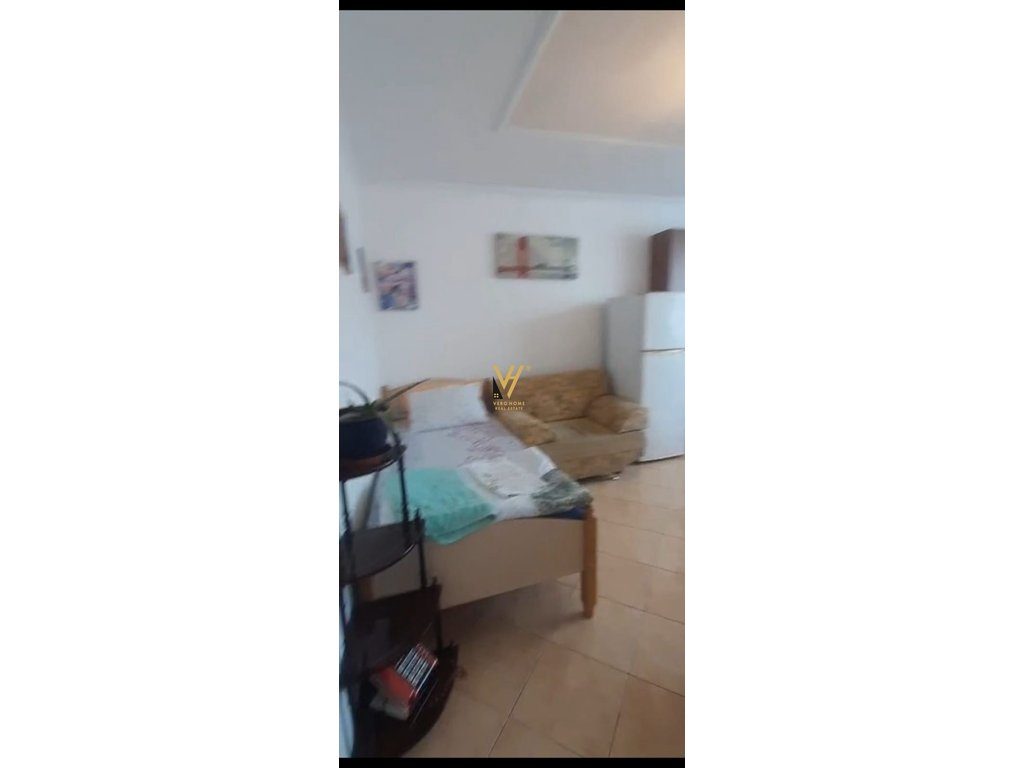 JEPET APARTAMENT 1+1+BLK ME QERA TE BRRYLI 55.000 LEKE