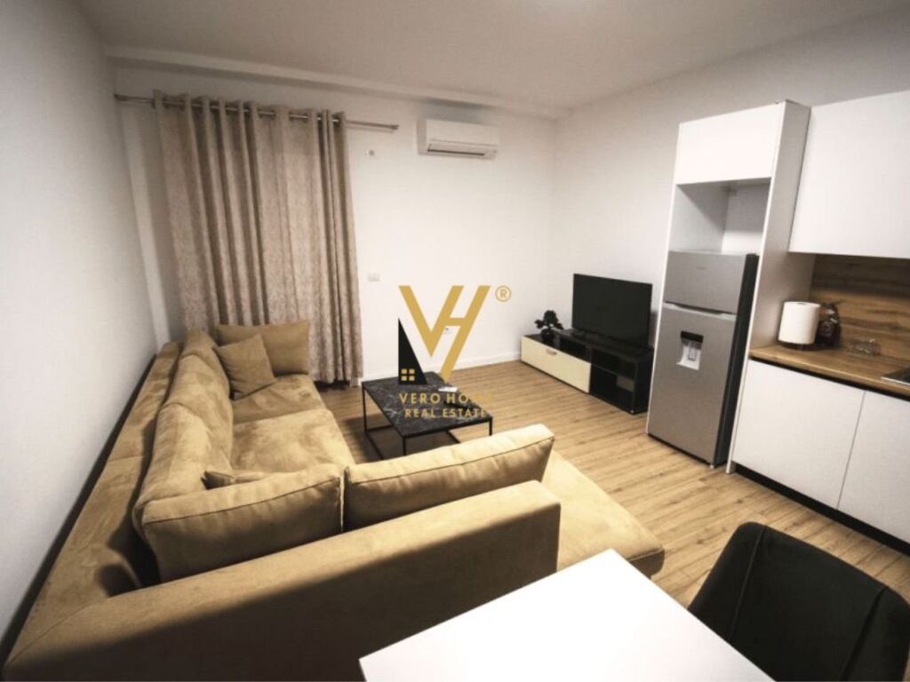 Shitet Apartament 1+1+ballkon te Rruga Irfan Tomini 83 m2