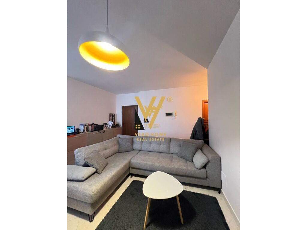 JEPET APARTAMENT 2+1+2+BALLKON ME QERA TE RRUGA E KOSOVARËVE 700 EURO