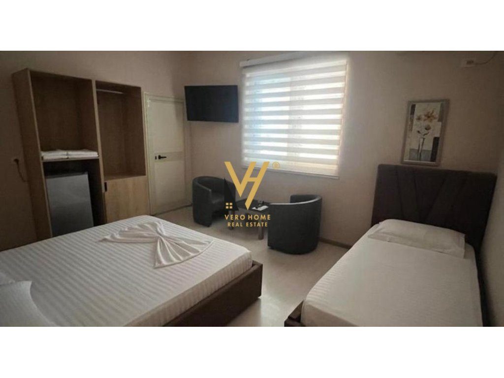 SHITET HOTEL 3 KATESH TE KOMUNA E PARISIT 2.200.000 EURO 2
