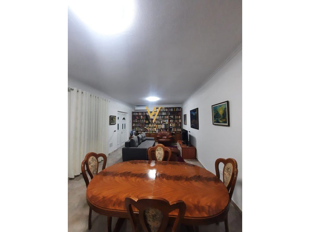 JEPET DUPLEX 2+1+2 ME QIRA NE QENDER 800 EURO 2