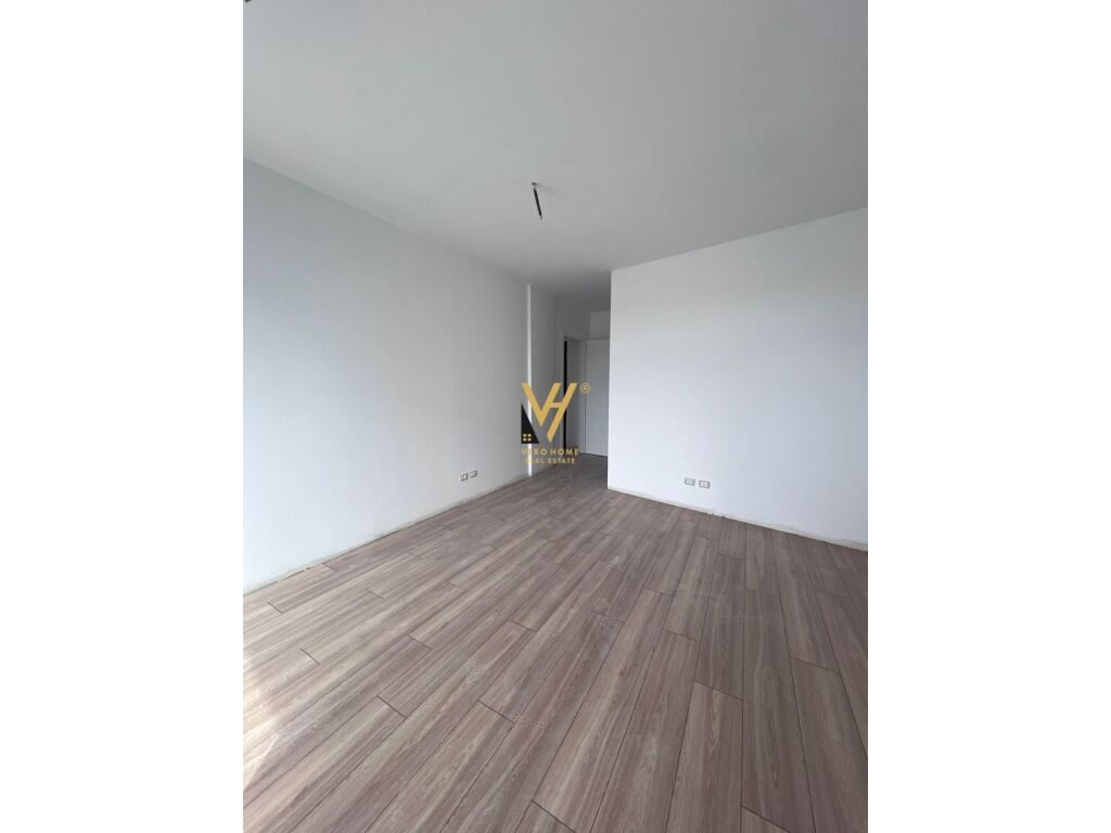 Jepet Zyre me qera te Kompleksi LakeView , Liqeni Artificial 130 m2