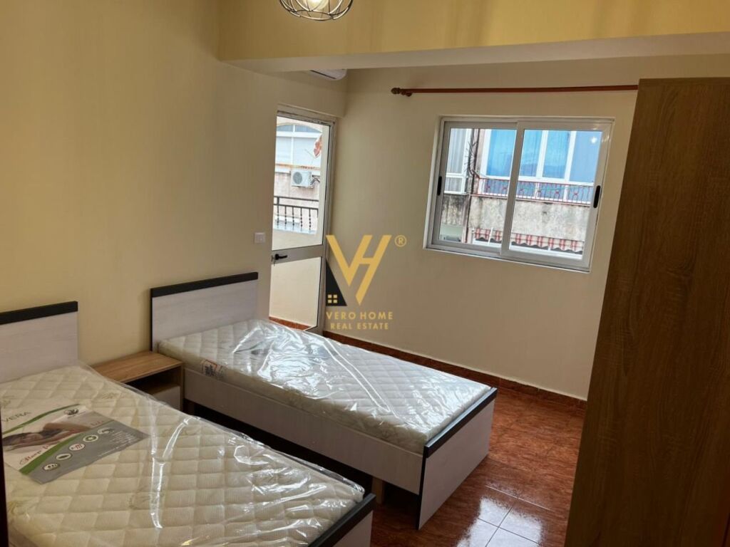 Shitet apartament 2+1+2 ne Laprake 106 m2 3