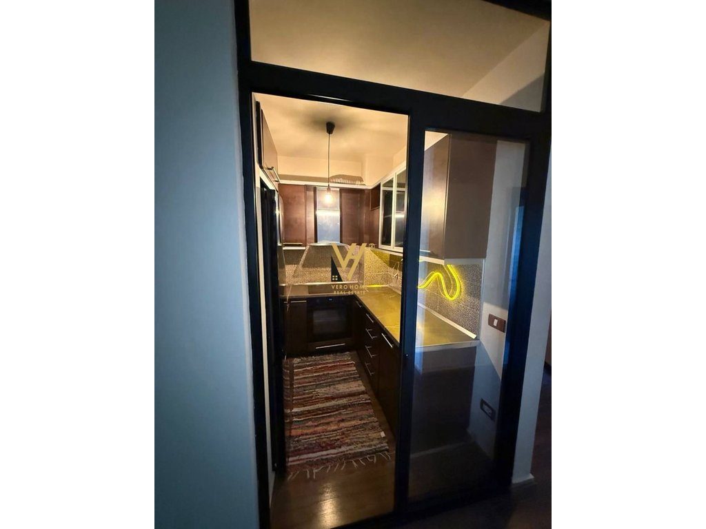 JEPET APARTAMENT 1+1+BLK ME QIRA TE LIQENI I THATE 600 EURO 3
