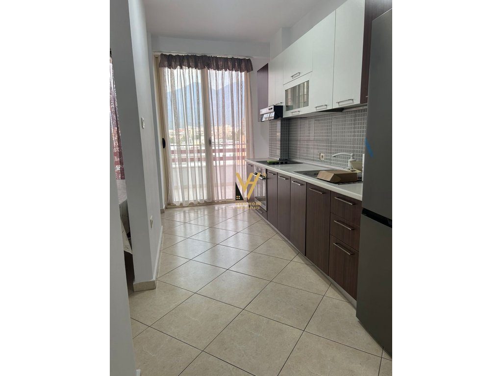 JEPET APARTAMENT 2+1+BLK ME QIRA TE RR.KONGRESI MANASTIRIT 55.000 LEKE