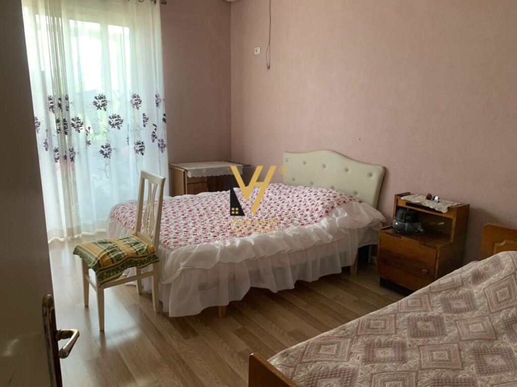 Jepet apartament 2+1 me qera te Fresku 105 m2 4