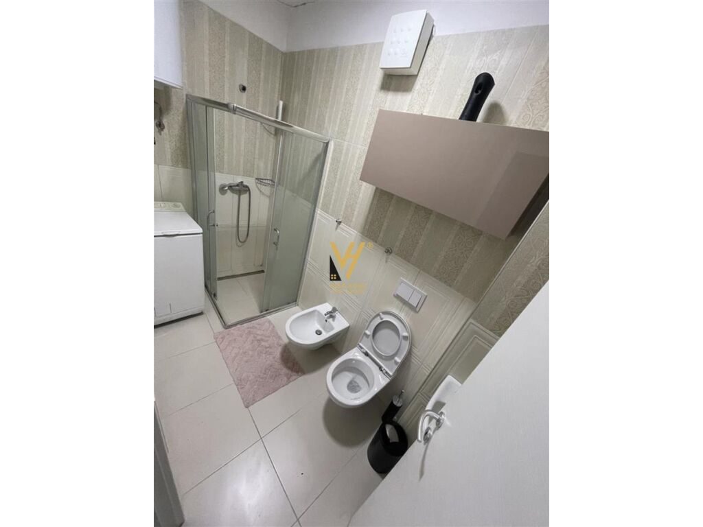 Jepet Apartament 1+1 me qera te Stadiumi Dinamo 60 m2 3